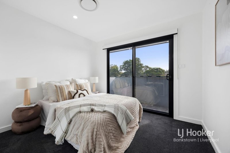 Photo - 10B Canberra Avenue, Casula NSW 2170 - Image 9