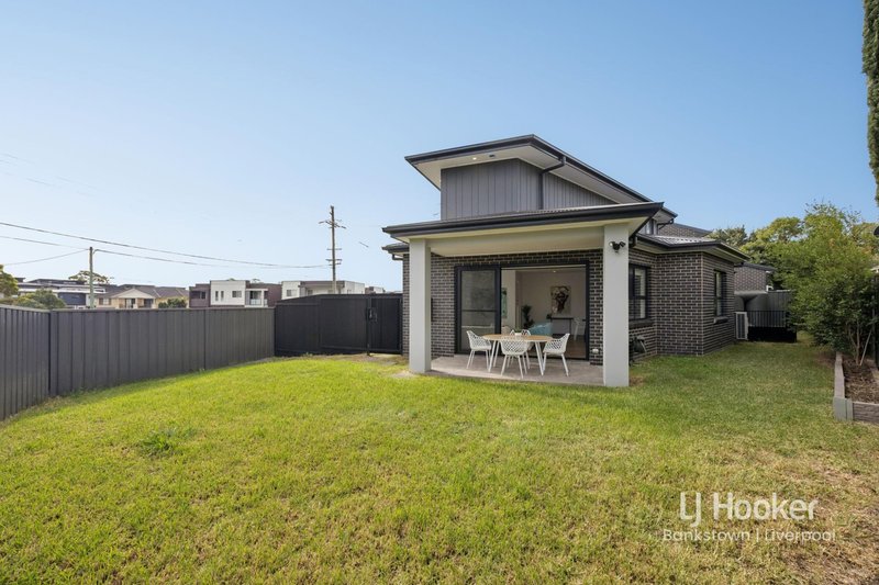Photo - 10B Canberra Avenue, Casula NSW 2170 - Image 10