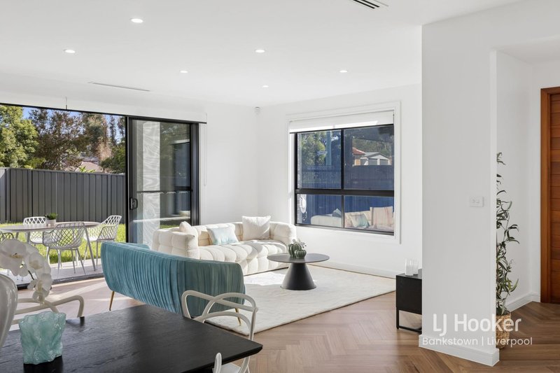 Photo - 10B Canberra Avenue, Casula NSW 2170 - Image 16