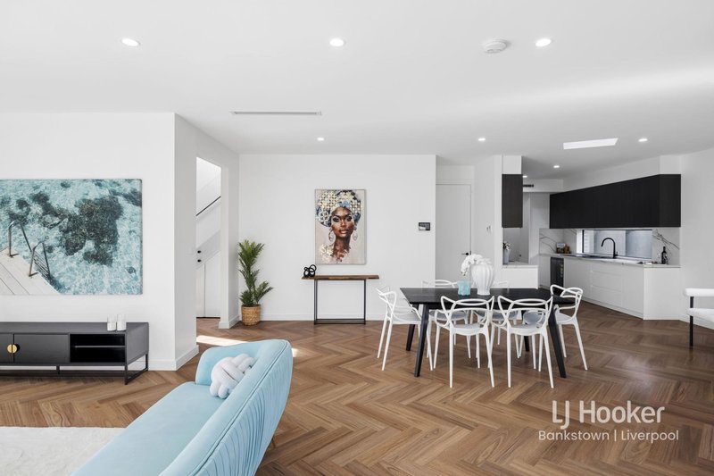 Photo - 10B Canberra Avenue, Casula NSW 2170 - Image 17