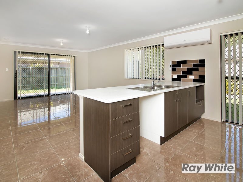 Photo - 10B Canterbury Close, Forest Lake QLD 4078 - Image 3