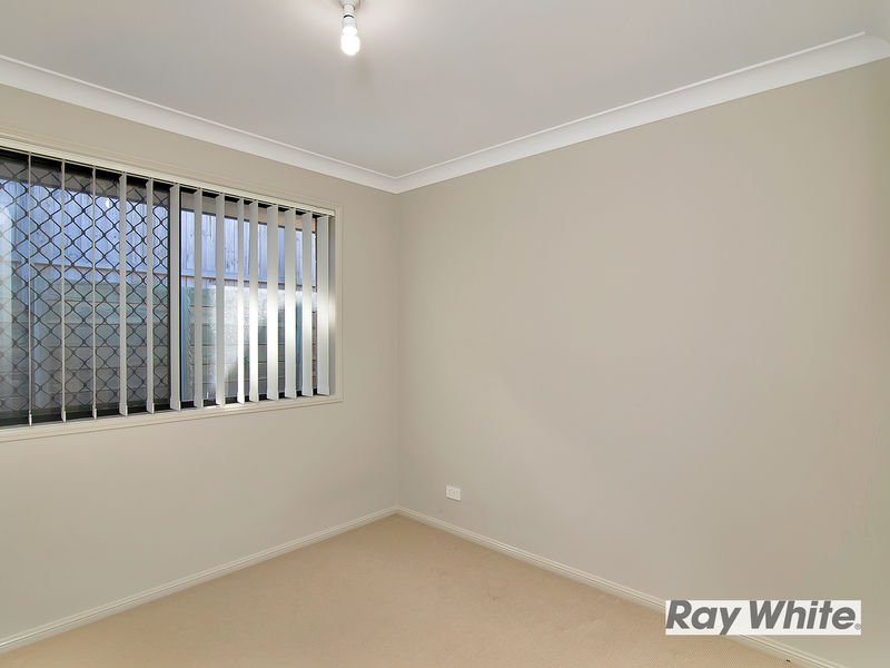 Photo - 10B Canterbury Close, Forest Lake QLD 4078 - Image 5