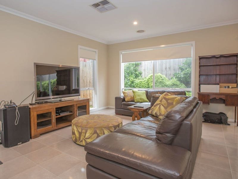 Photo - 10B Dugdale Street, Bacchus Marsh VIC 3340 - Image 5