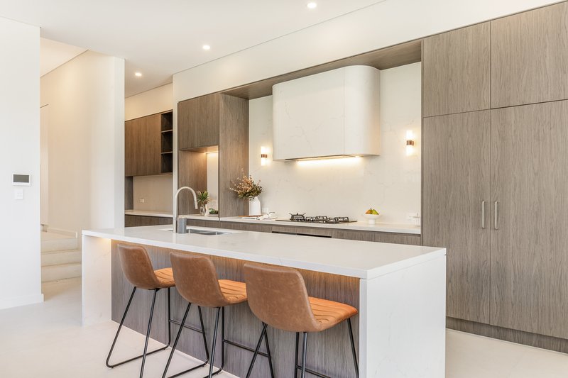 Photo - 10B Kiwong Street, Yowie Bay NSW 2228 - Image 3