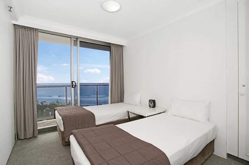 Photo - 10B/5 Clifford Street, Surfers Paradise QLD 4217 - Image 6