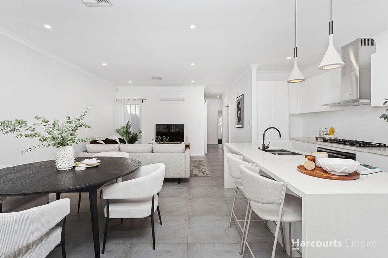 Photo - 10C Colin Road, Scarborough WA 6019 - Image 2