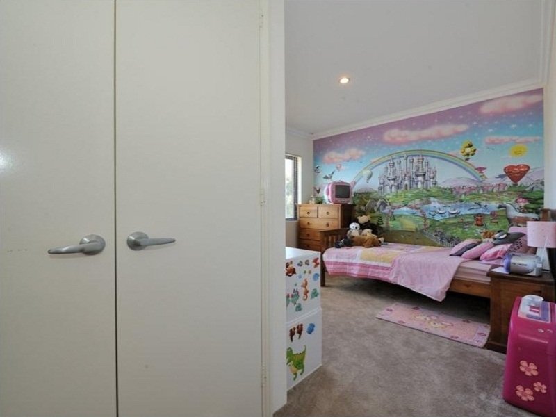 Photo - 10D Parkin Street, Rockingham WA 6168 - Image 16