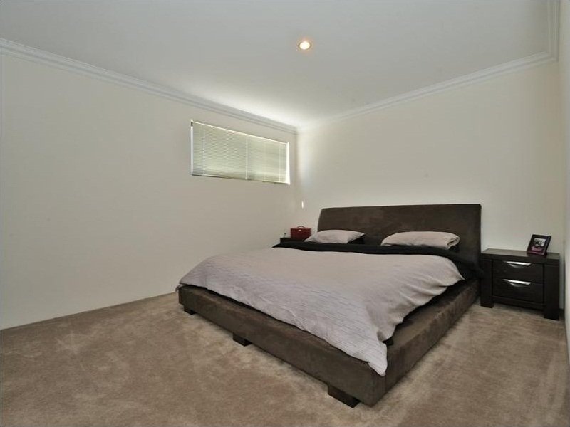 Photo - 10D Parkin Street, Rockingham WA 6168 - Image 19