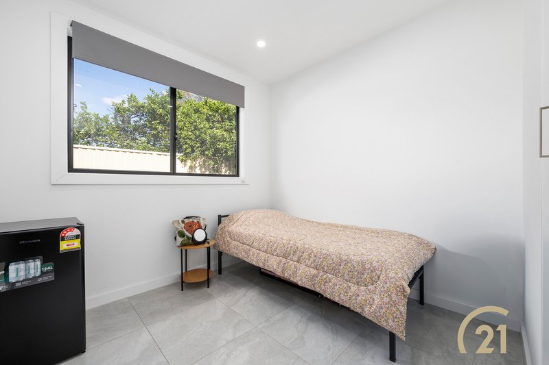 Photo - 11 - 11a Alt Street, Smithfield NSW 2164 - Image 13