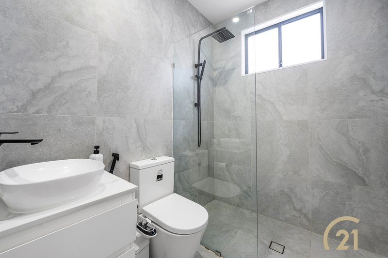 Photo - 11 - 11a Alt Street, Smithfield NSW 2164 - Image 15