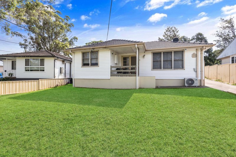 11 & 11a Blamey Street, Colyton NSW 2760