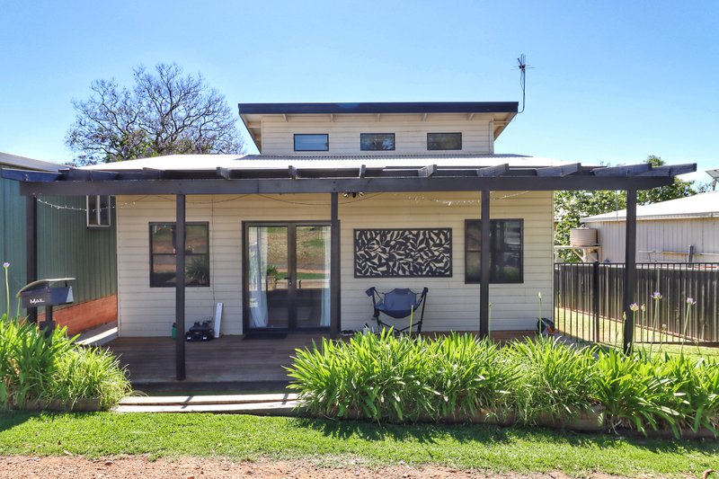 Photo - 11 & 11a Bligh Street, Cowra NSW 2794 - Image 21