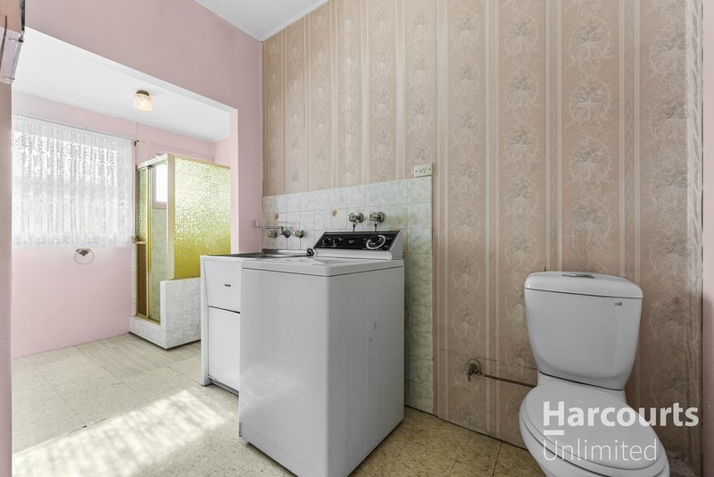 Photo - 11-11a Virginia Street, Blacktown NSW 2148 - Image 12
