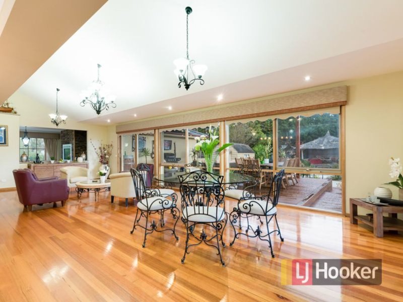 Photo - 11-12 Mack Road, Narre Warren South VIC 3805 - Image 8