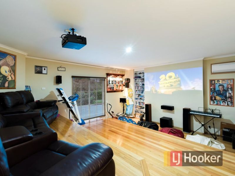 Photo - 11-12 Mack Road, Narre Warren South VIC 3805 - Image 13