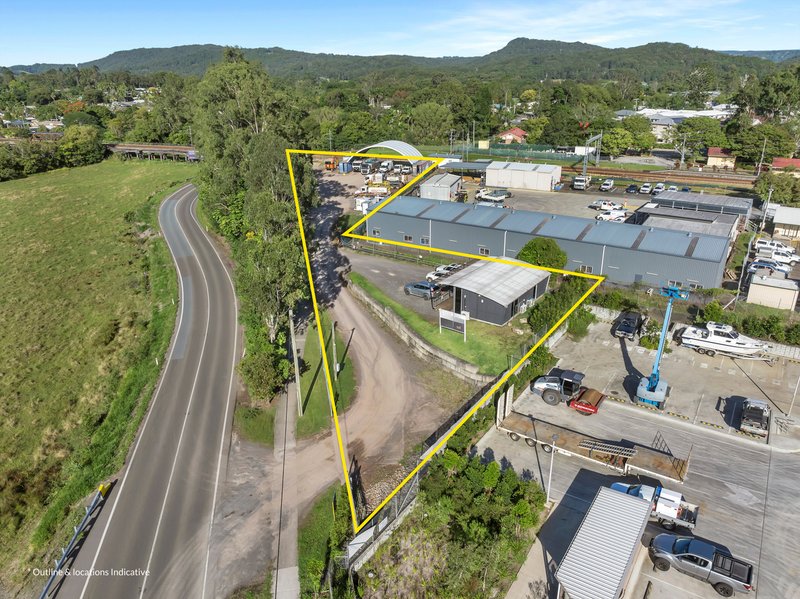 Photo - 11-13 Fleming Street, Yandina QLD 4561 - Image 1