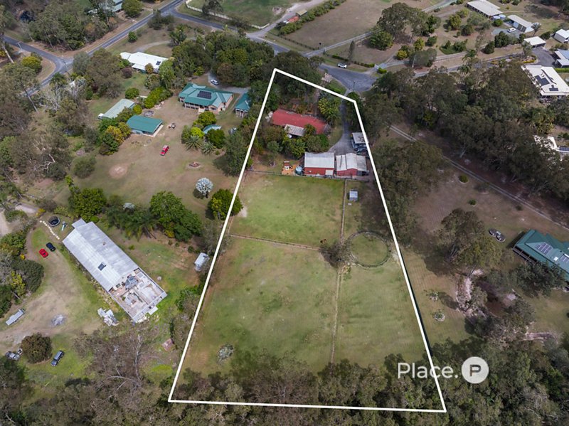 Photo - 11-13 Gardenia Court, Park Ridge South QLD 4125 - Image 2