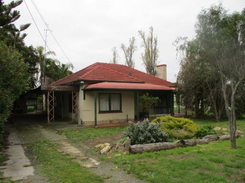 11 - 13 Peake Terrace, Coonalpyn SA 5265