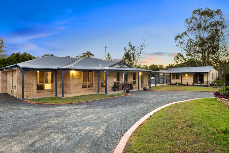 Photo - 11-19 Peppertree Drive, Jimboomba QLD 4280 - Image 3