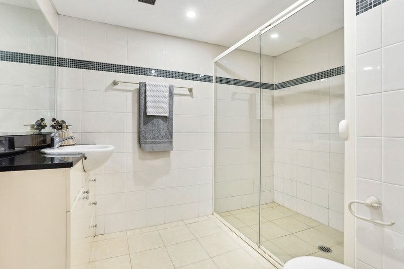 Photo - 1/1-3 Havilah Street, Chatswood NSW 2067 - Image 8