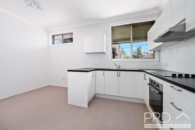 Photo - 1/1-3 Narramore Street, Kingsgrove NSW 2208 - Image 2