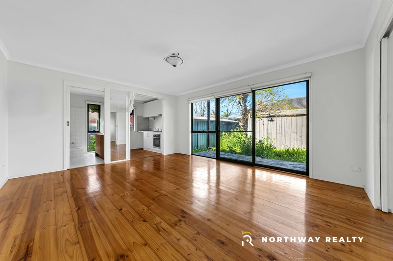 Photo - 11 A First Avenue, Craigieburn VIC 3064 - Image 2