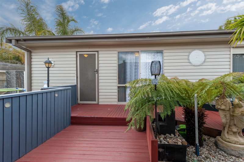 Photo - 11 Abbott Court, Craigieburn VIC 3064 - Image 17