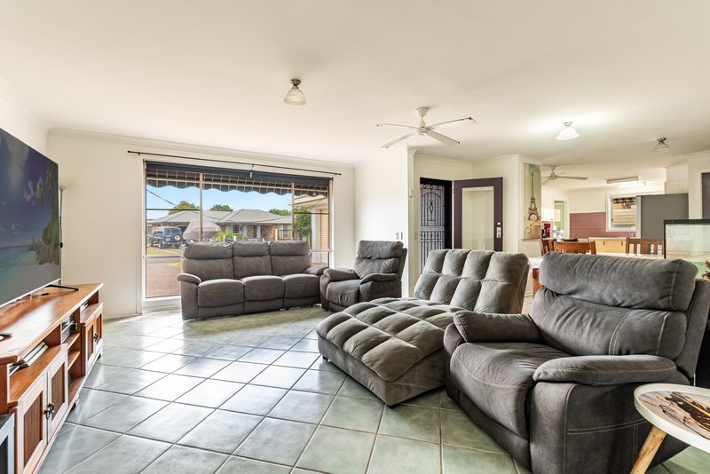 Photo - 11 Abelia Avenue, Yamba NSW 2464 - Image 8