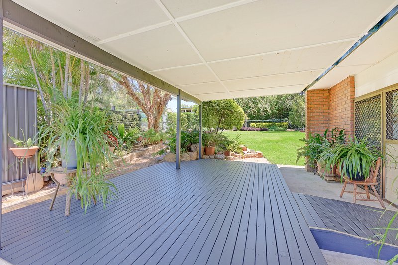 Photo - 11 Abelia Crescent, Kippa-Ring QLD 4021 - Image 6