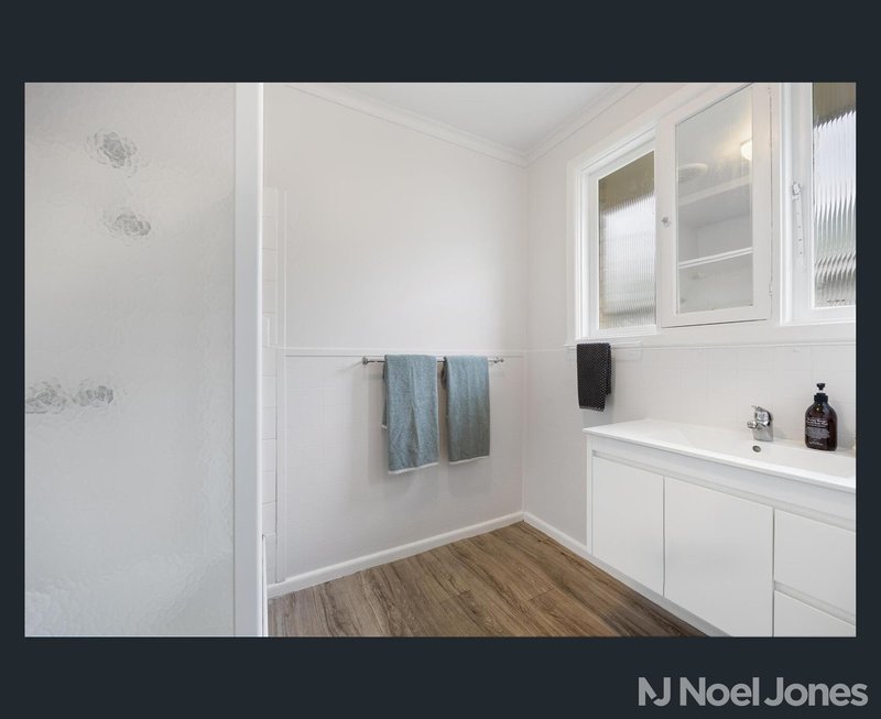 Photo - 11 Abelia Street, Nunawading VIC 3131 - Image 6