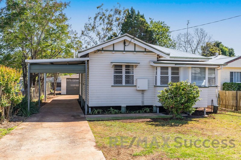 11 Albert Lane, Newtown QLD 4350