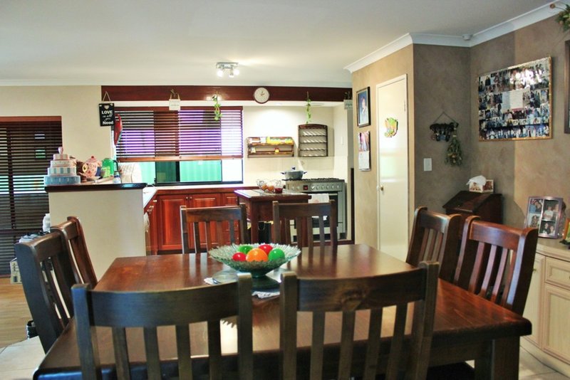 Photo - 11 Alcazar Avenue, Port Kennedy WA 6172 - Image 8