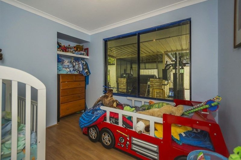 Photo - 11 Alcazar Avenue, Port Kennedy WA 6172 - Image 13