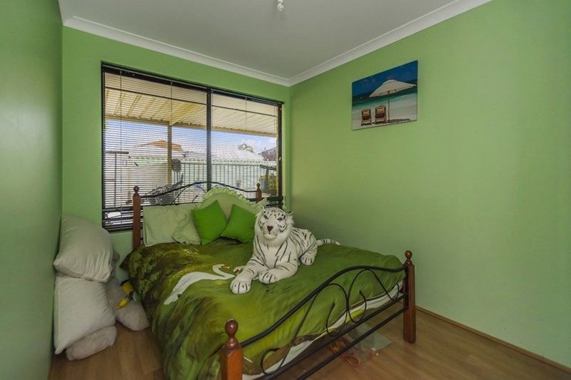 Photo - 11 Alcazar Avenue, Port Kennedy WA 6172 - Image 14