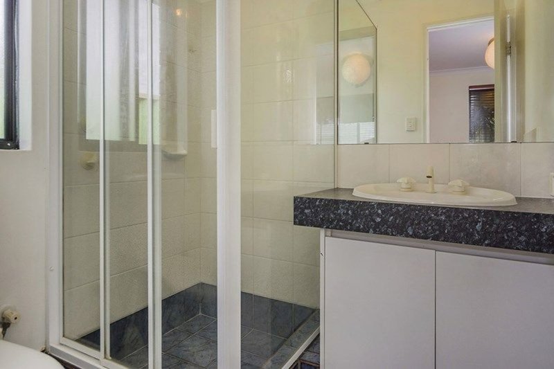 Photo - 11 Alcazar Avenue, Port Kennedy WA 6172 - Image 17