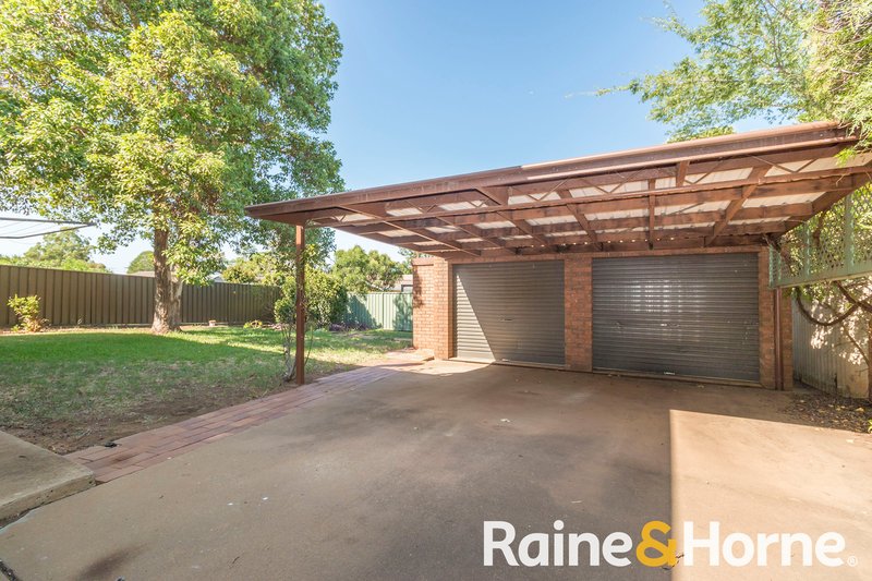 Photo - 11 Alder Place, Dubbo NSW 2830 - Image 9