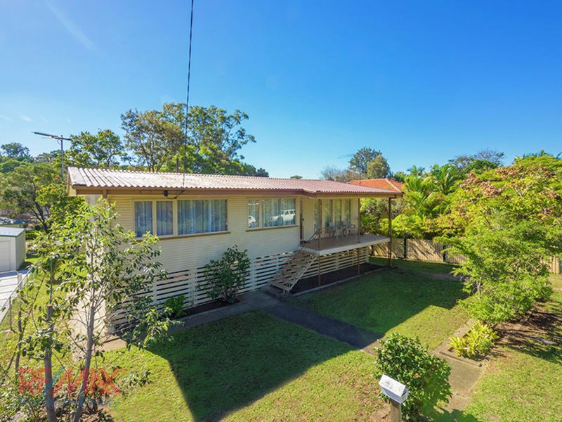 11 Aldren Street, Stafford Heights QLD 4053