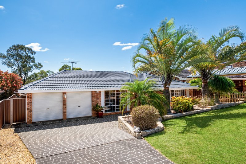 Photo - 11 Alexis Place, Rosemeadow NSW 2560 - Image 2