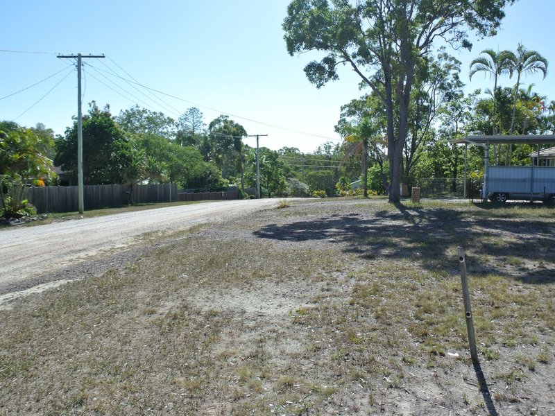 Photo - 11 Alistair Court, Macleay Island QLD 4184 - Image 2