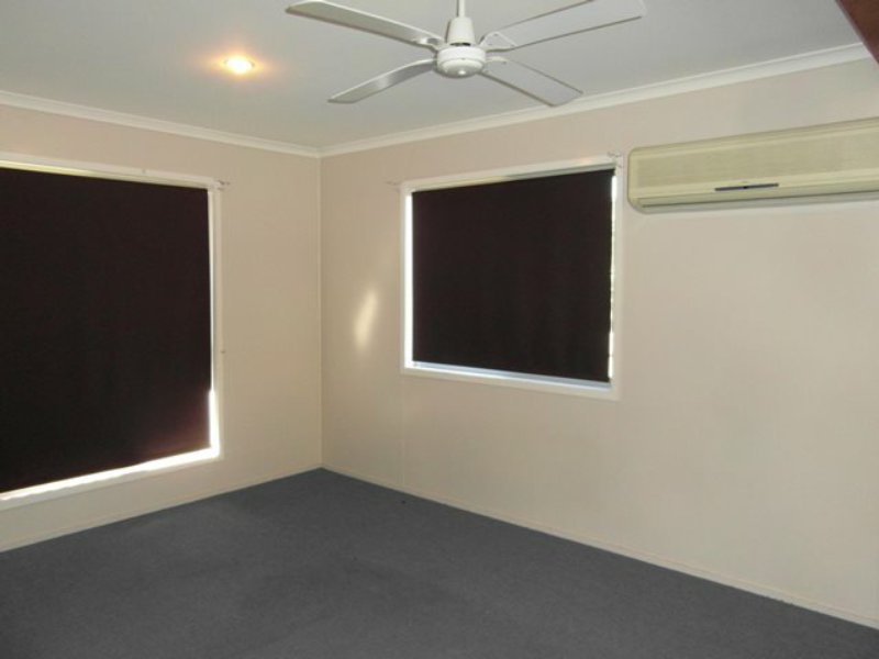 Photo - 11 Alkina Crescent, Boyne Island QLD 4680 - Image 12