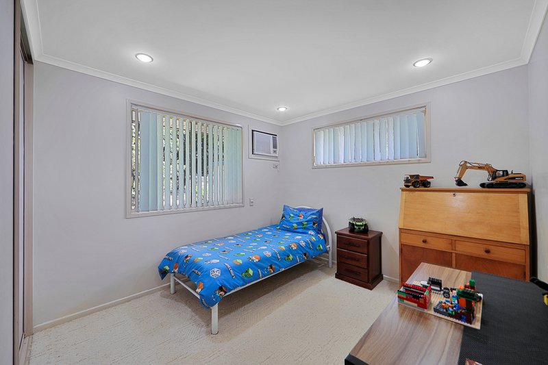 Photo - 11 Allawah Road, Avenell Heights QLD 4670 - Image 17