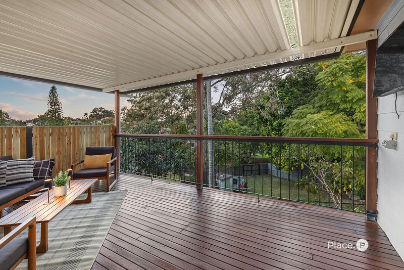 Photo - 11 Alrex Street, Everton Hills QLD 4053 - Image 5