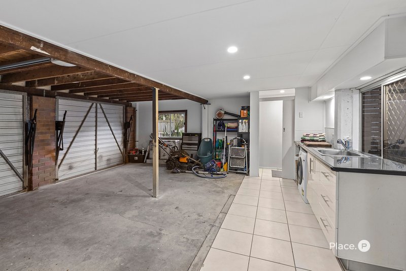 Photo - 11 Alrex Street, Everton Hills QLD 4053 - Image 19