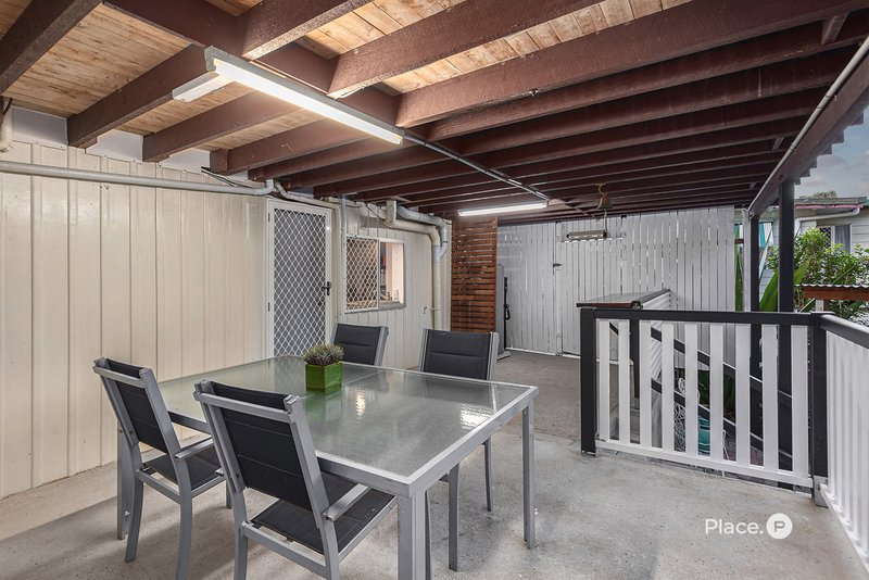Photo - 11 Alrex Street, Everton Hills QLD 4053 - Image 21