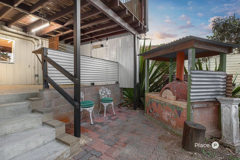 Photo - 11 Alrex Street, Everton Hills QLD 4053 - Image 23