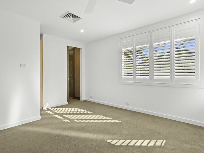 Photo - 11 Altona Avenue, Forestville NSW 2087 - Image 4