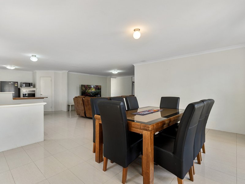 Photo - 11 Amadeus Crescent, Port Kennedy WA 6172 - Image 7