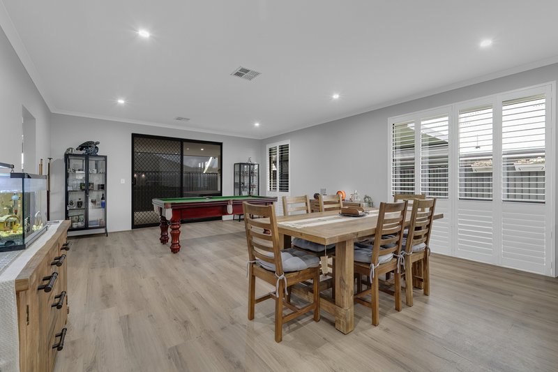 Photo - 11 Amalfi Chase, Baldivis WA 6171 - Image 2