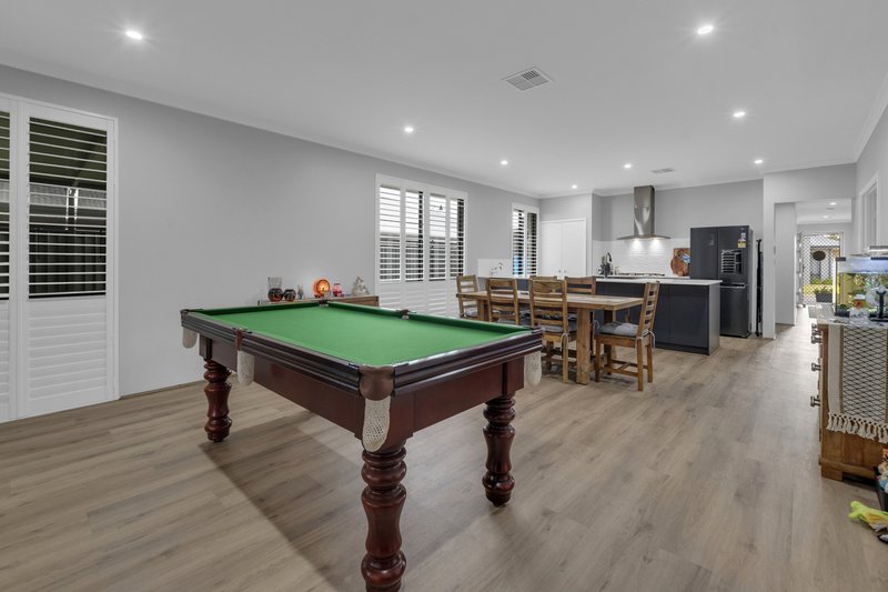 Photo - 11 Amalfi Chase, Baldivis WA 6171 - Image 5