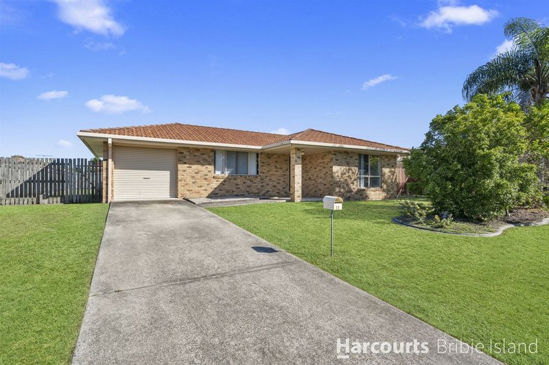 Photo - 11 Anchor Court, Banksia Beach QLD 4507 - Image 1